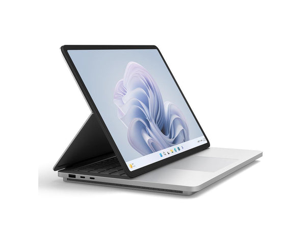 Microsoft Surface Laptop Studio 2•14.4•64GBGB•14.4&quot;•TOUCH