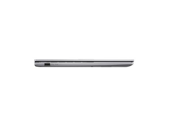 ASUS VivoBook•120U 1.40 GHz•15.6&quot;•15.6&quot;•8GBGB•Silver•Intel